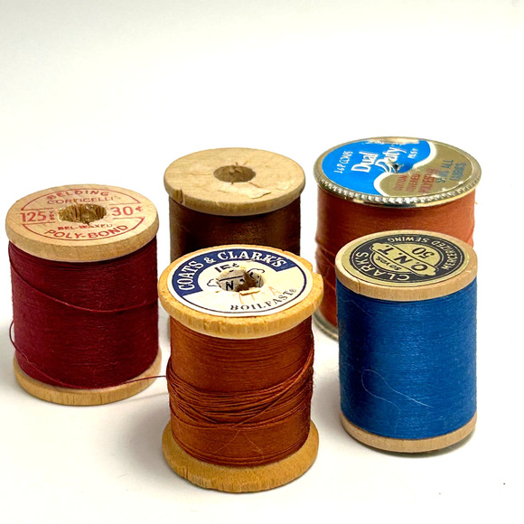 Vintage Thread On Wooden Spools Lot Of 30 - Picture 8 of 10